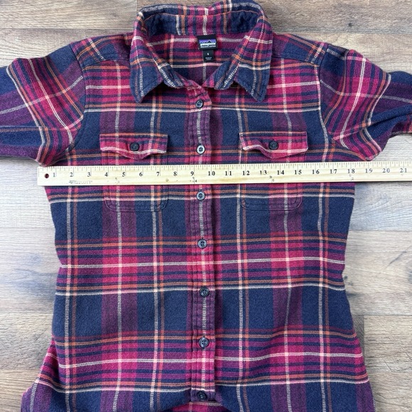 Patagonia 100% Organic Cotton Womens Plaid Flannel Button Down Shirt Size 6 - Picture 5 of 8